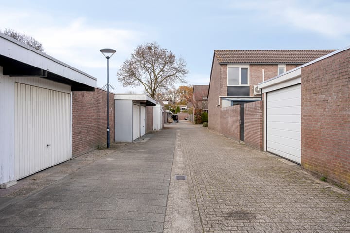 Foto 33 van Rijnlaan 33