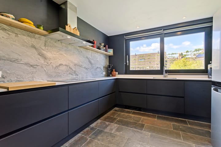 Photo 14 of Elzendreef 42