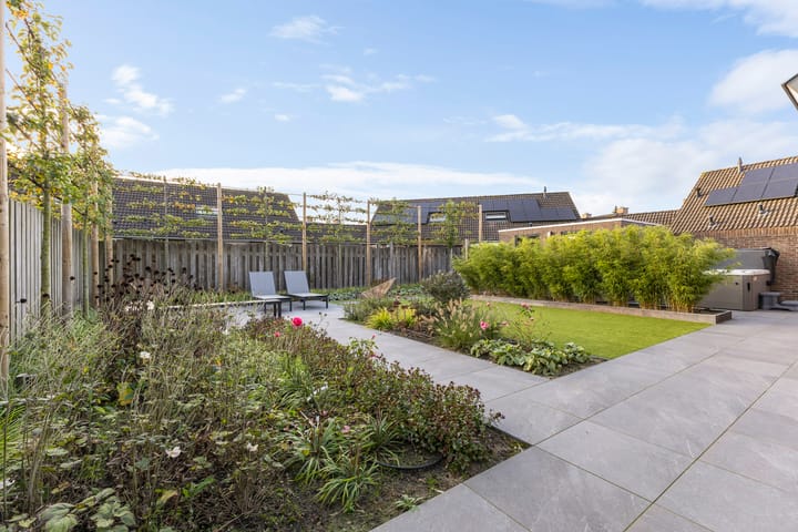 Photo 46 of Elzendreef 42