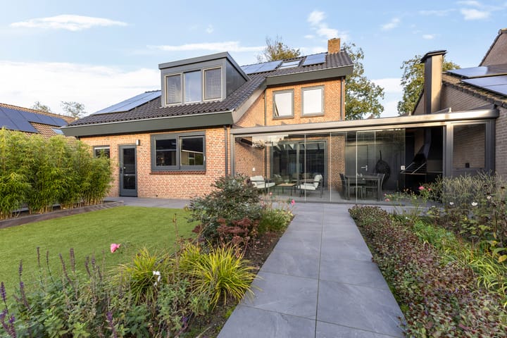 Photo 49 of Elzendreef 42