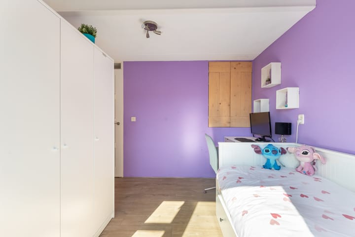 Photo 17 of Dotterbloem 2