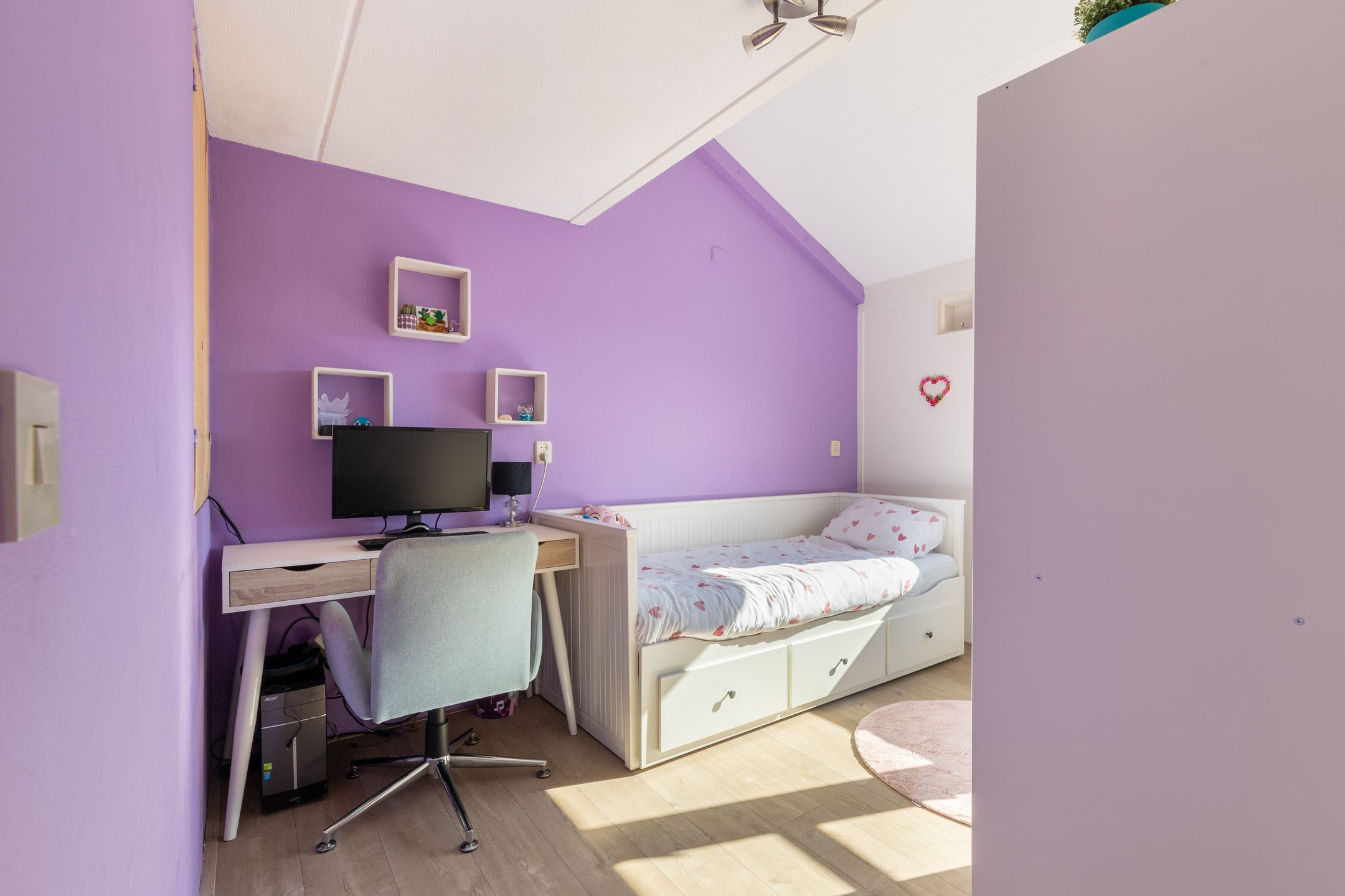 Foto 18 van Dotterbloem 2