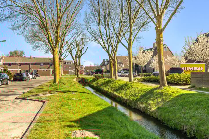 Photo 30 of Dotterbloem 2