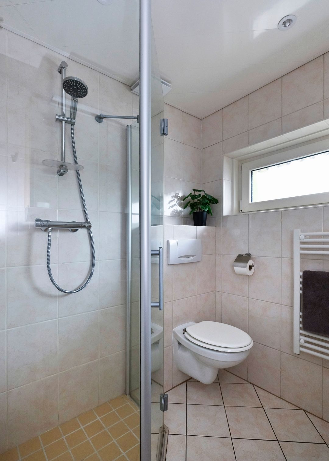 Foto 23 van Rozenlaan 39