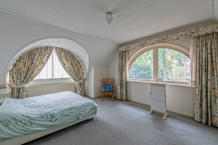 Photo 20 of Burgemeester Uijenstraat 3