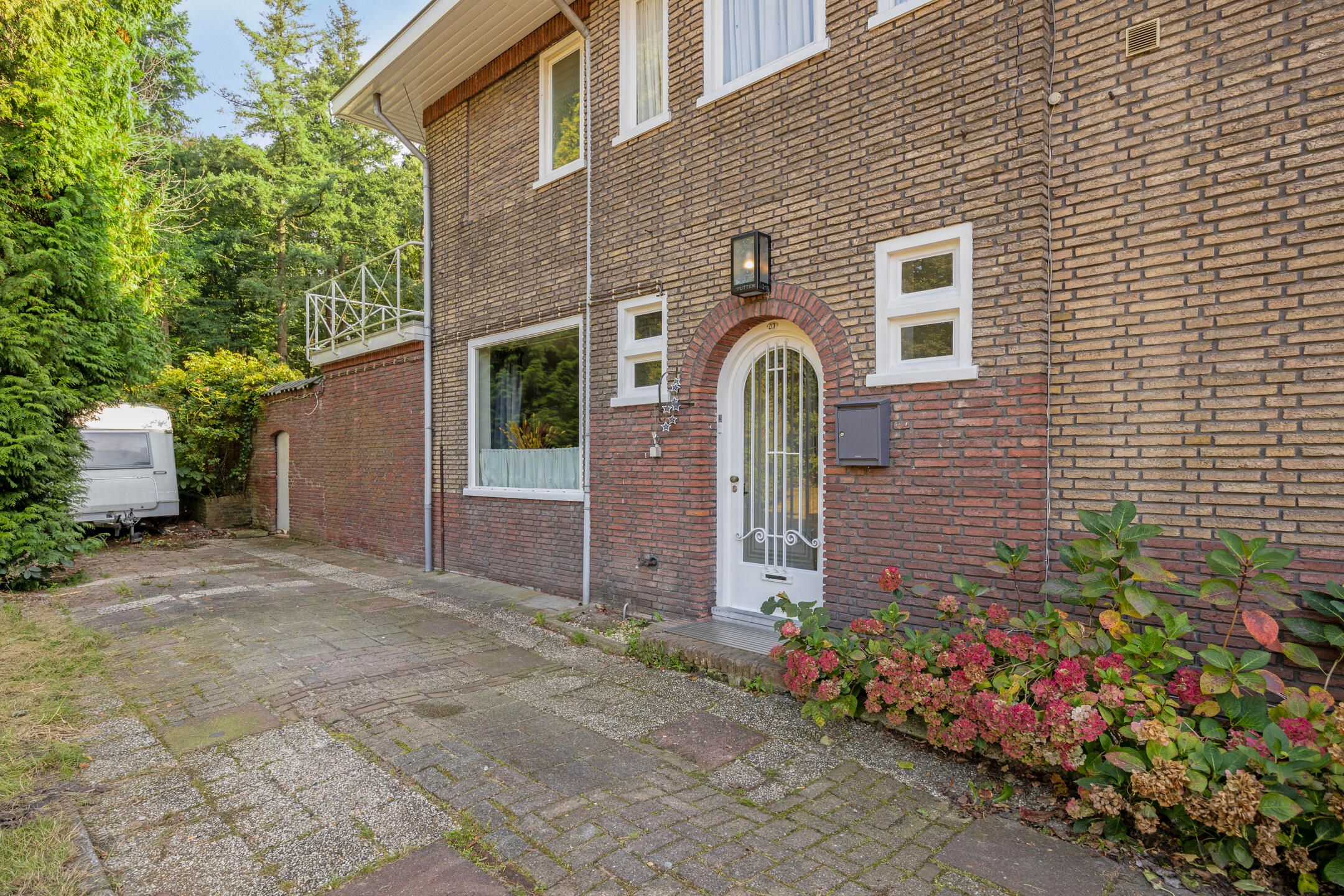 Foto 6 van Tilburgseweg 213