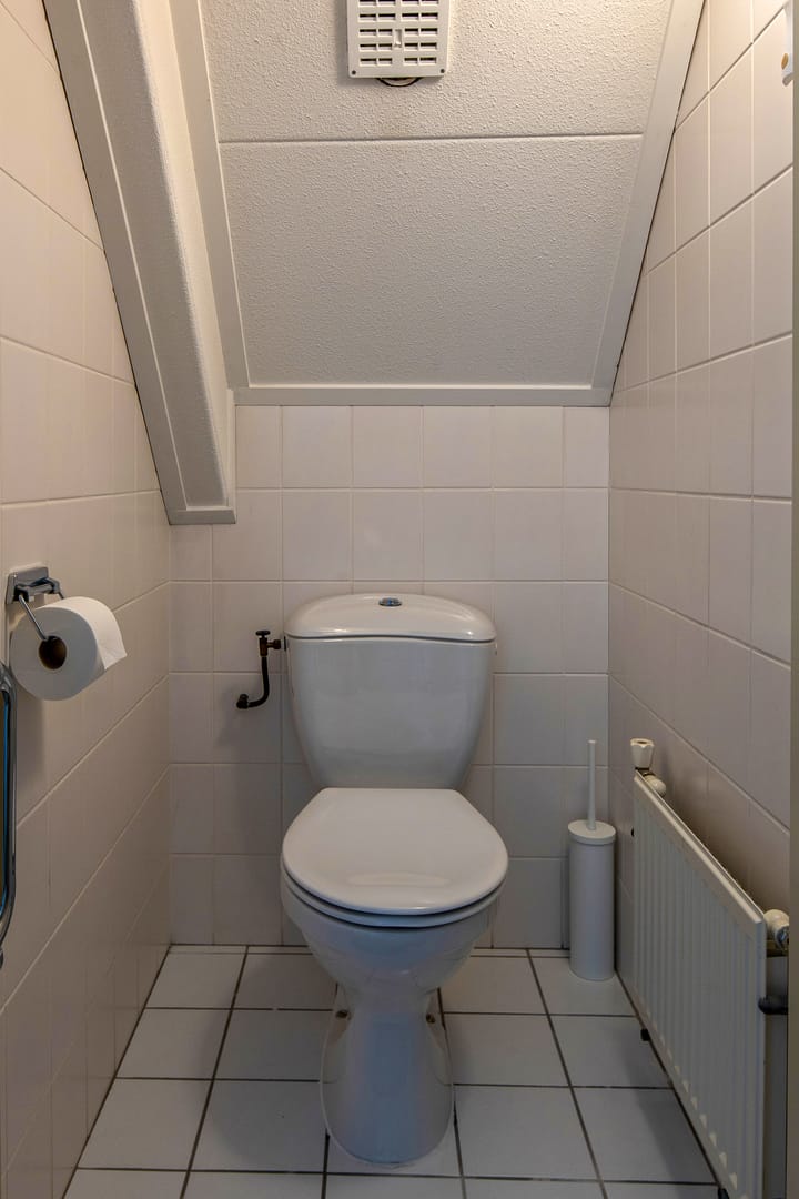 Photo 24 of Burgemeester Uijenstraat 3