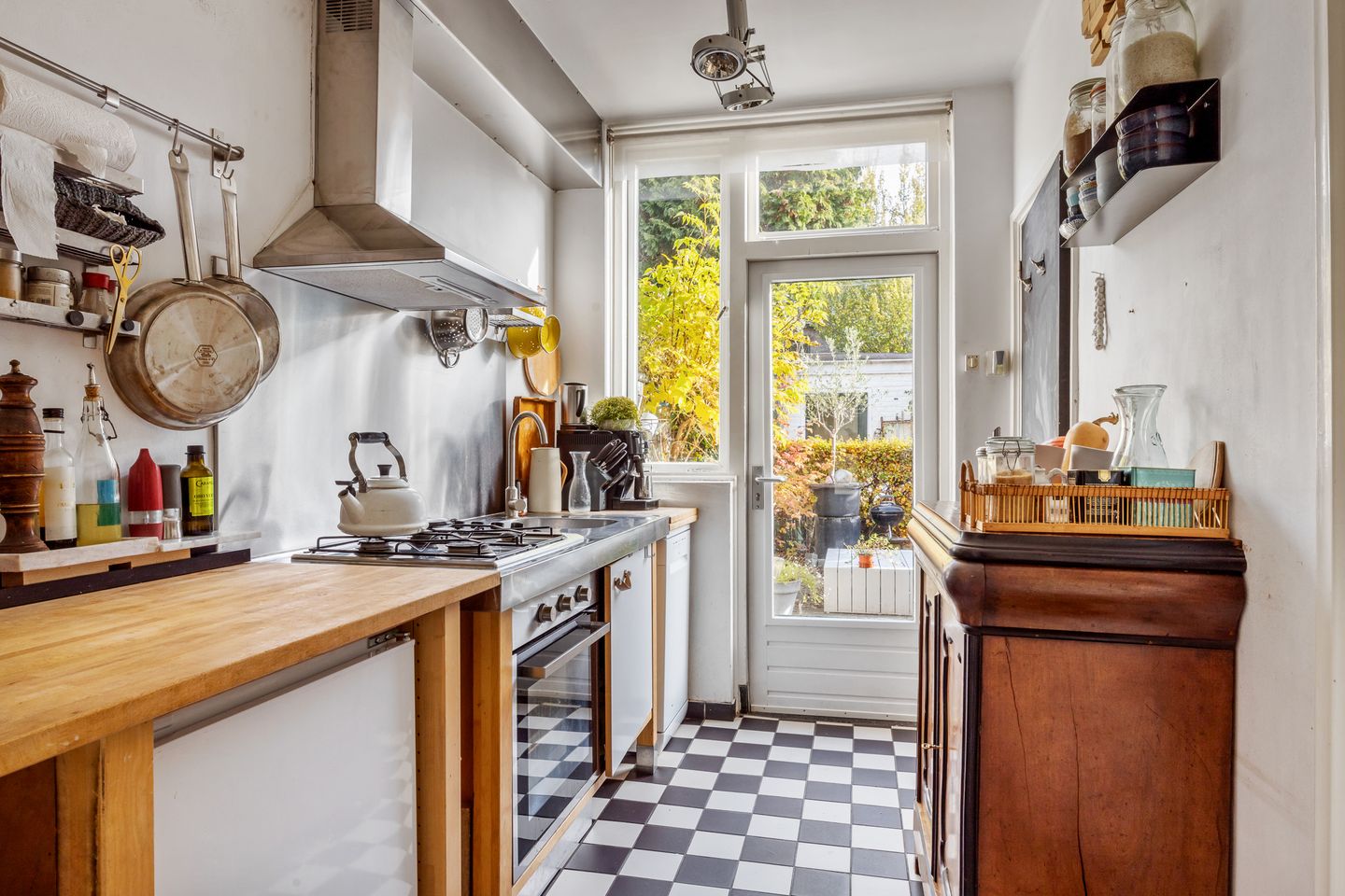 Foto 10 van Burgemeester Serrarislaan 51