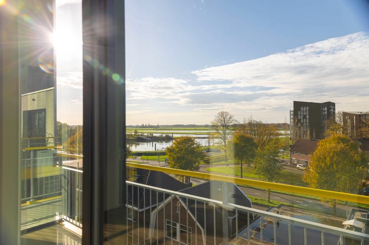 Foto 11 van Zuiderzeestraat 107