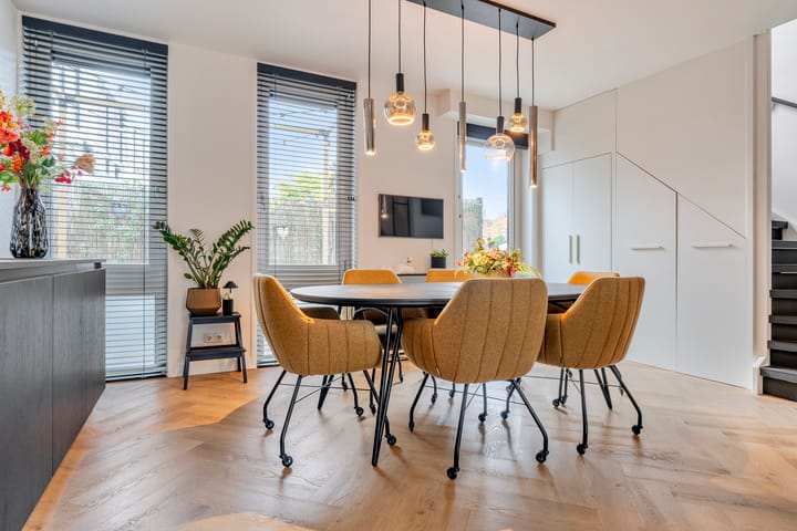 Photo 4 of Van Hoftenstraat 24