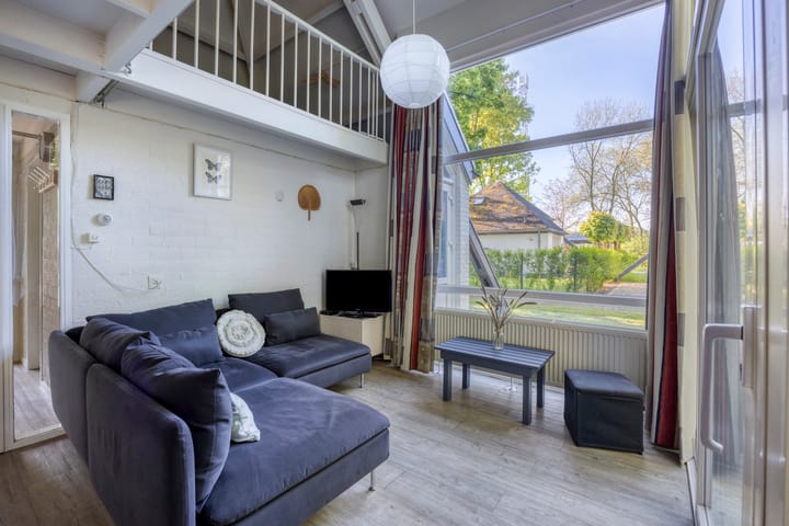 Photo 3 of Zwembadweg 2-BG86