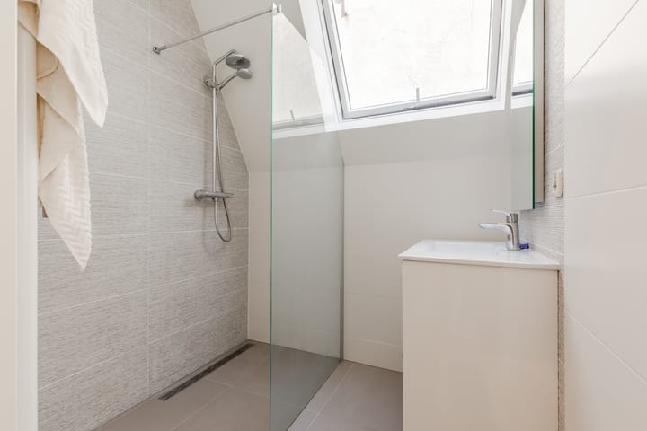Foto 4 van Laurierstraat 68-D