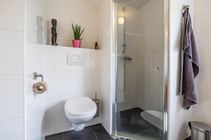 Photo 17 of Niek Engelschmanstraat 9