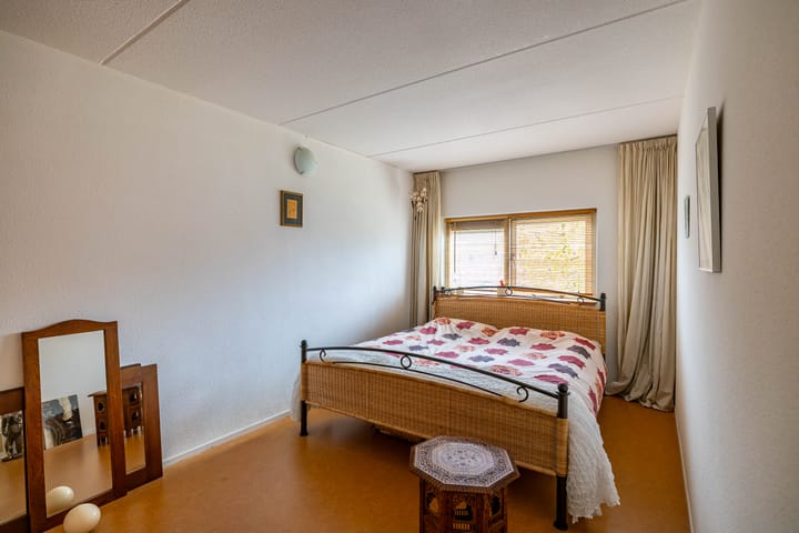 Photo 22 of Niek Engelschmanstraat 9