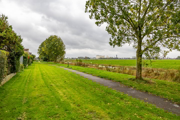 Photo 31 of Niek Engelschmanstraat 9