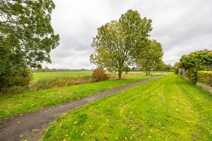 Photo 32 of Niek Engelschmanstraat 9