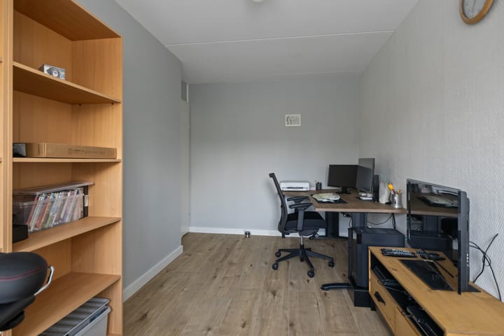 Photo 19 of Werfstraat 74