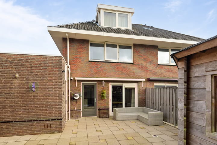 Photo 25 of Werfstraat 74