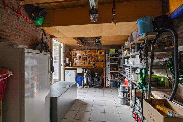 Photo 28 of Werfstraat 74