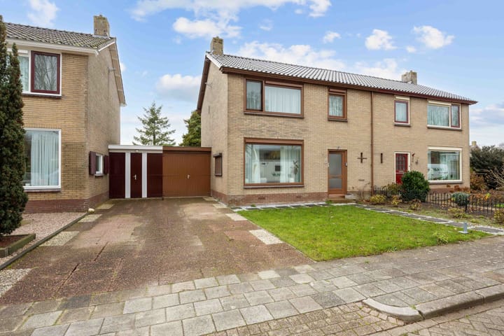 Photo 2 of KN Kuperusstrjitte 9