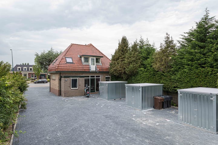 Foto 17 van Rijnsburgerweg 72-A