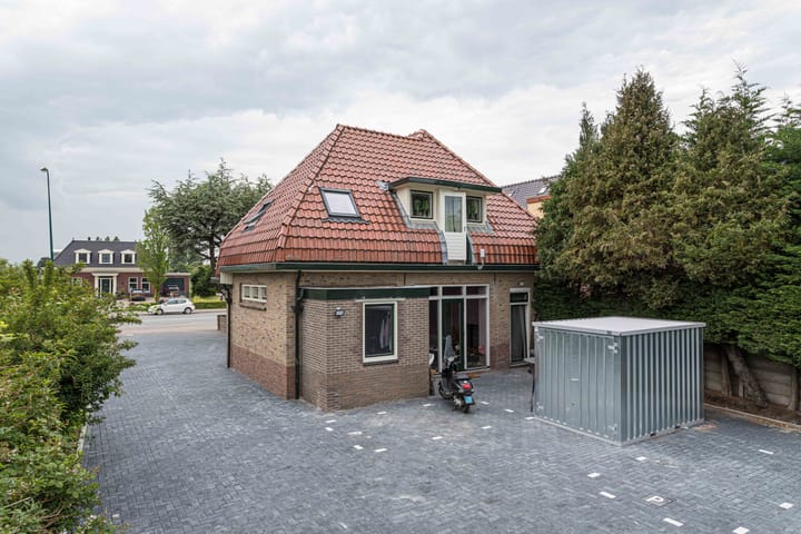 Foto 18 van Rijnsburgerweg 72-A