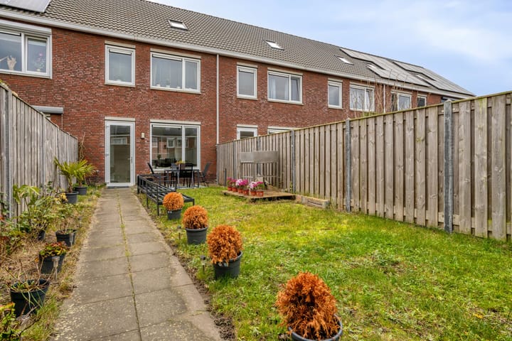 Foto 33 van Blauwe Schoe 10