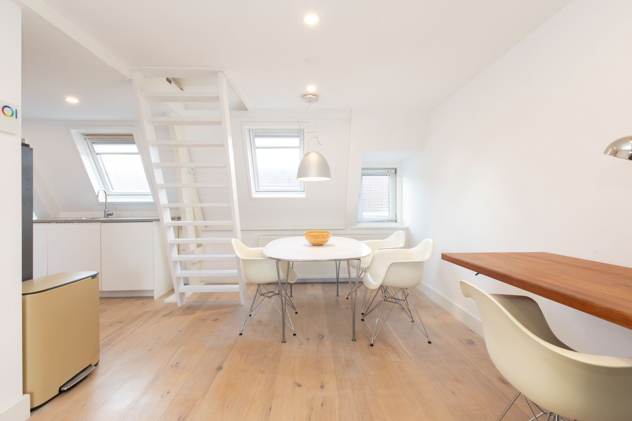 Foto 9 van Orteliusstraat 64-3