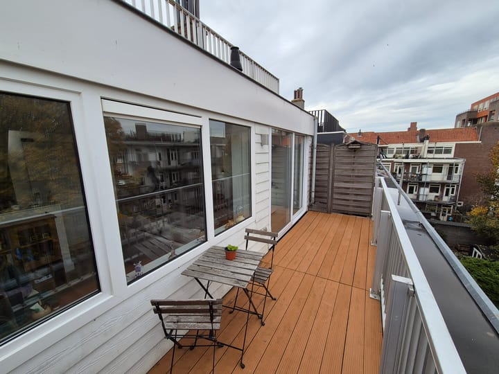 Photo 18 of Orteliusstraat 64-3