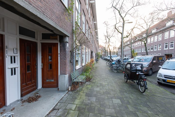 Photo 24 of Orteliusstraat 64-3