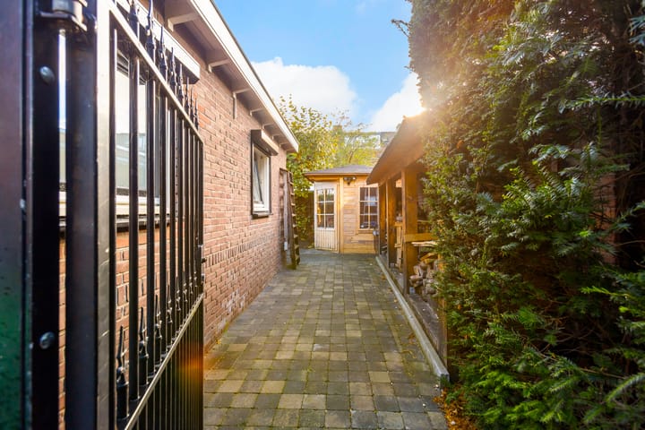 Foto 30 van Rotterdamseweg 210