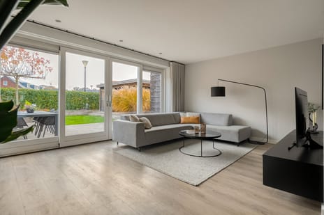 Mantelspeld 14 tertiary image