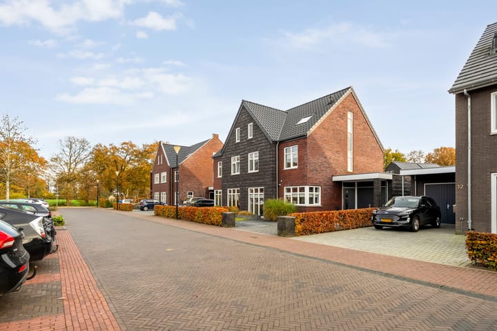 Photo 54 of Mantelspeld 14