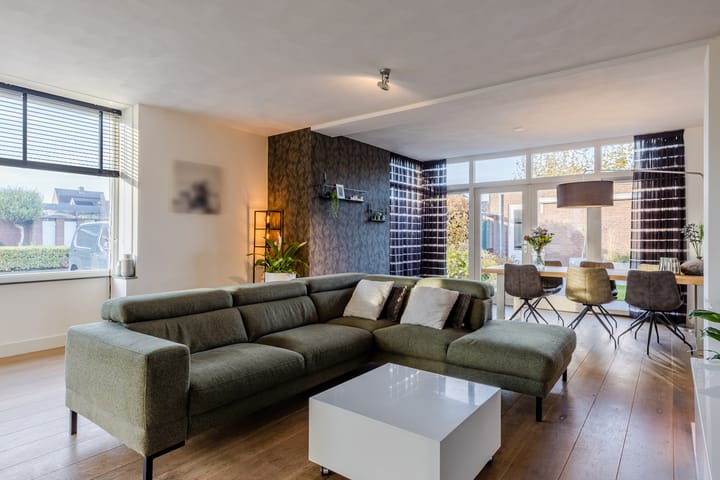 Photo 4 of Veenendaalstraat 123