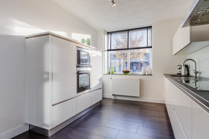 Photo 10 of Veenendaalstraat 123