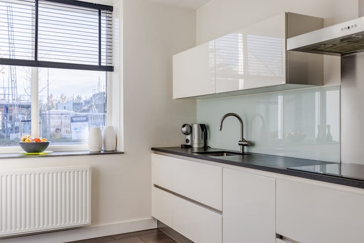 Photo 11 of Veenendaalstraat 123