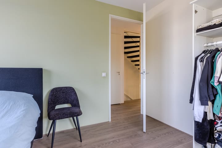 Photo 19 of Veenendaalstraat 123