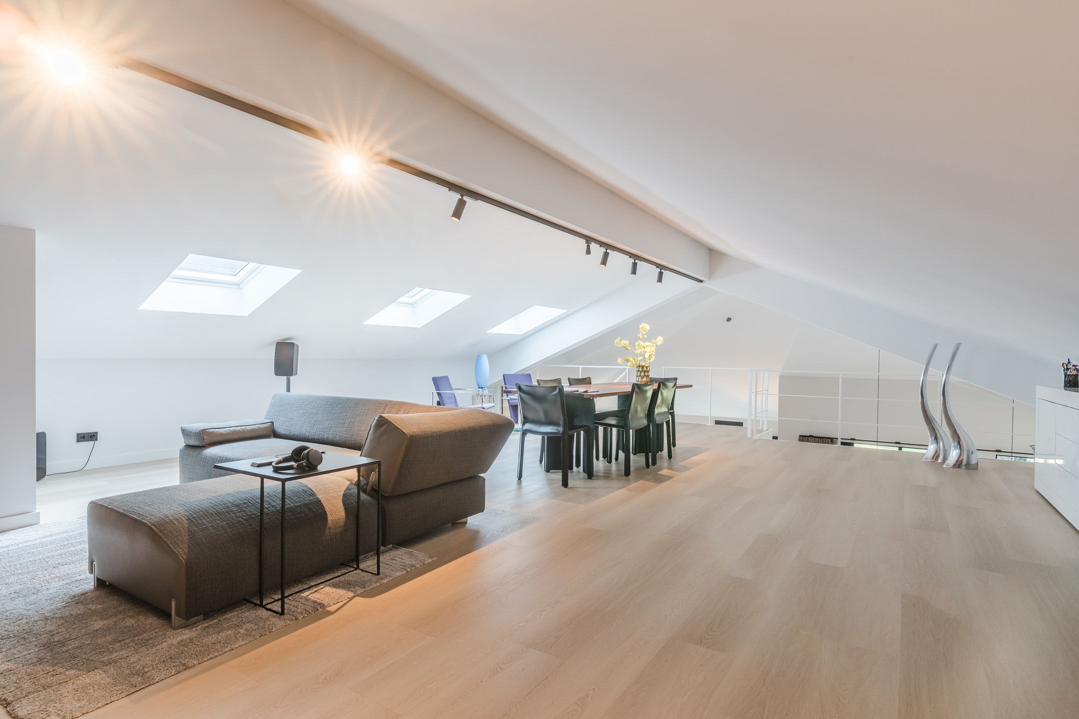 Foto 21 van Tilburgseweg 153-03