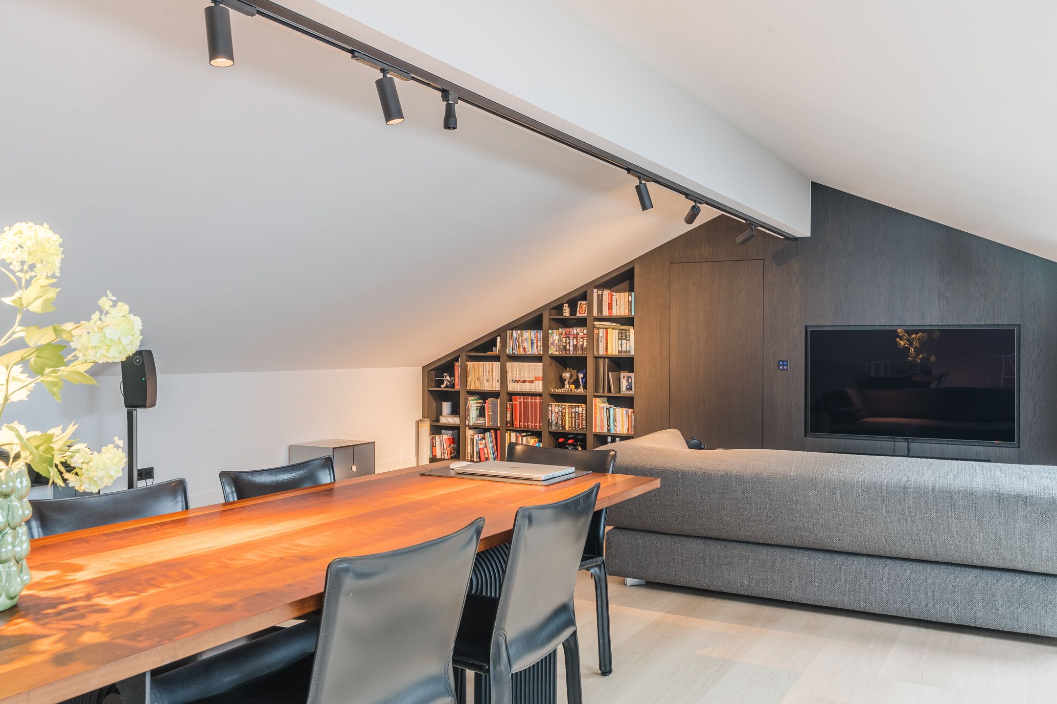 Foto 24 van Tilburgseweg 153-03