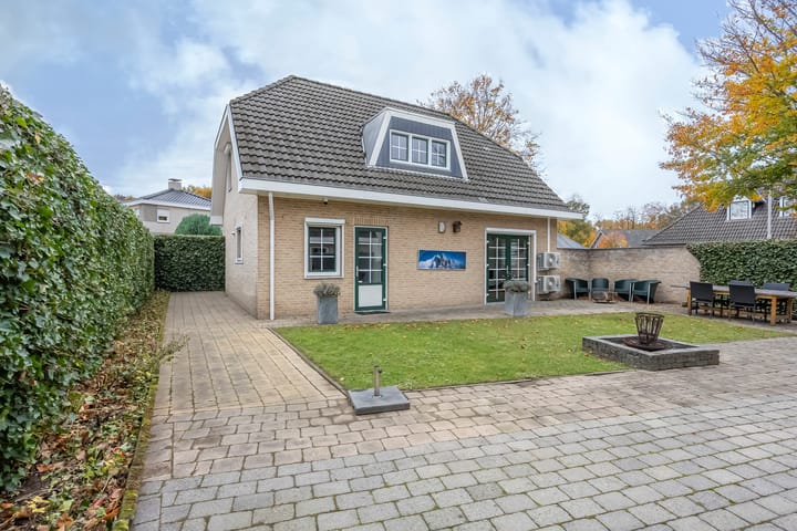 Photo 20 of Pater Pöttgensstraat 18