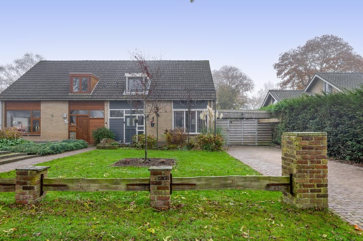 Photo 39 of Galamalaan 16