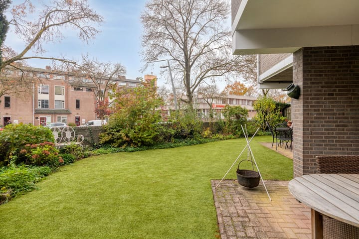 Foto 31 van Wethouder van Eschstraat 93