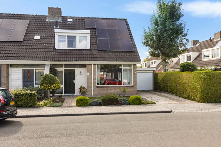 Foto 9 van Meerkoetweg 2