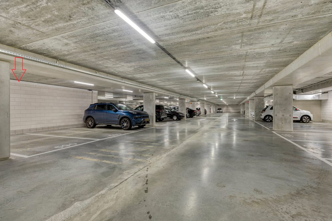 Photo 17 of Kanseliersplein 181