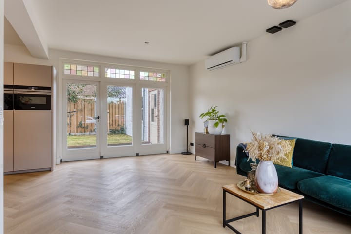 Photo 10 of Boterbloemstraat 1