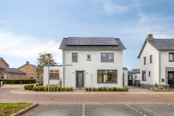 Photo 64 of Boterbloemstraat 1