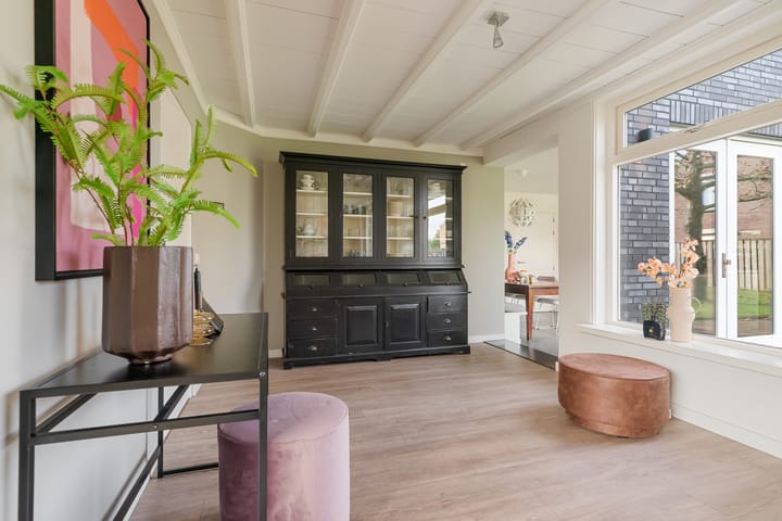 Photo 17 of Vlassert 34