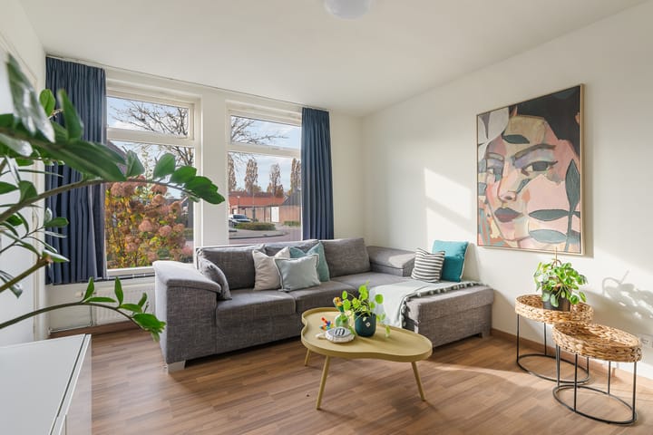 Photo 24 of Vlassert 34