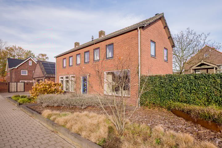 Photo 55 of Vlassert 34