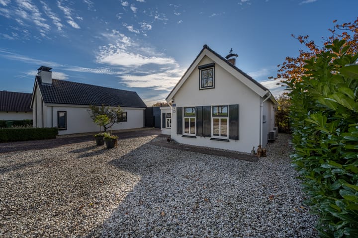 Photo 25 of Middelsluissedijk WZ 53